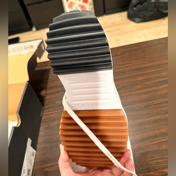 Converse White Platform Hike High-Top Sneakers - Picture 4 of 8